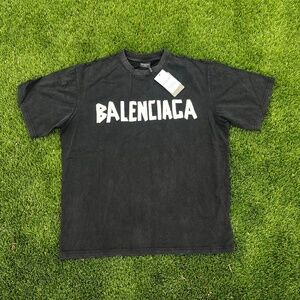 BALENCIAGA T-SHIRT